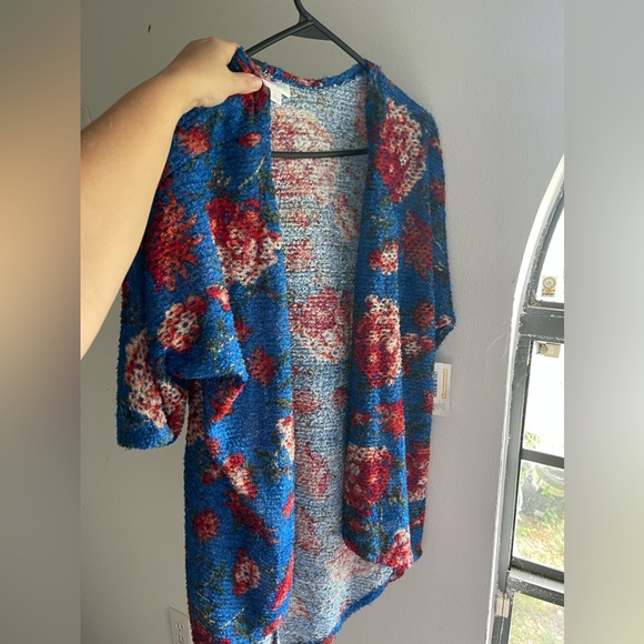 NWT LuLaRoe Lindsay cardigan Sweater, size S - Picture 5 of 5